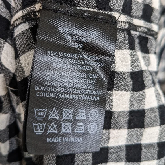 Black and White Gingham Midi Dress with Tassel Tie - Picture 9 of 12